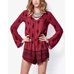 Kendall + Kylie Woman's Sz S Red and Black Geometric Printed‎ Long Sleeve Romper